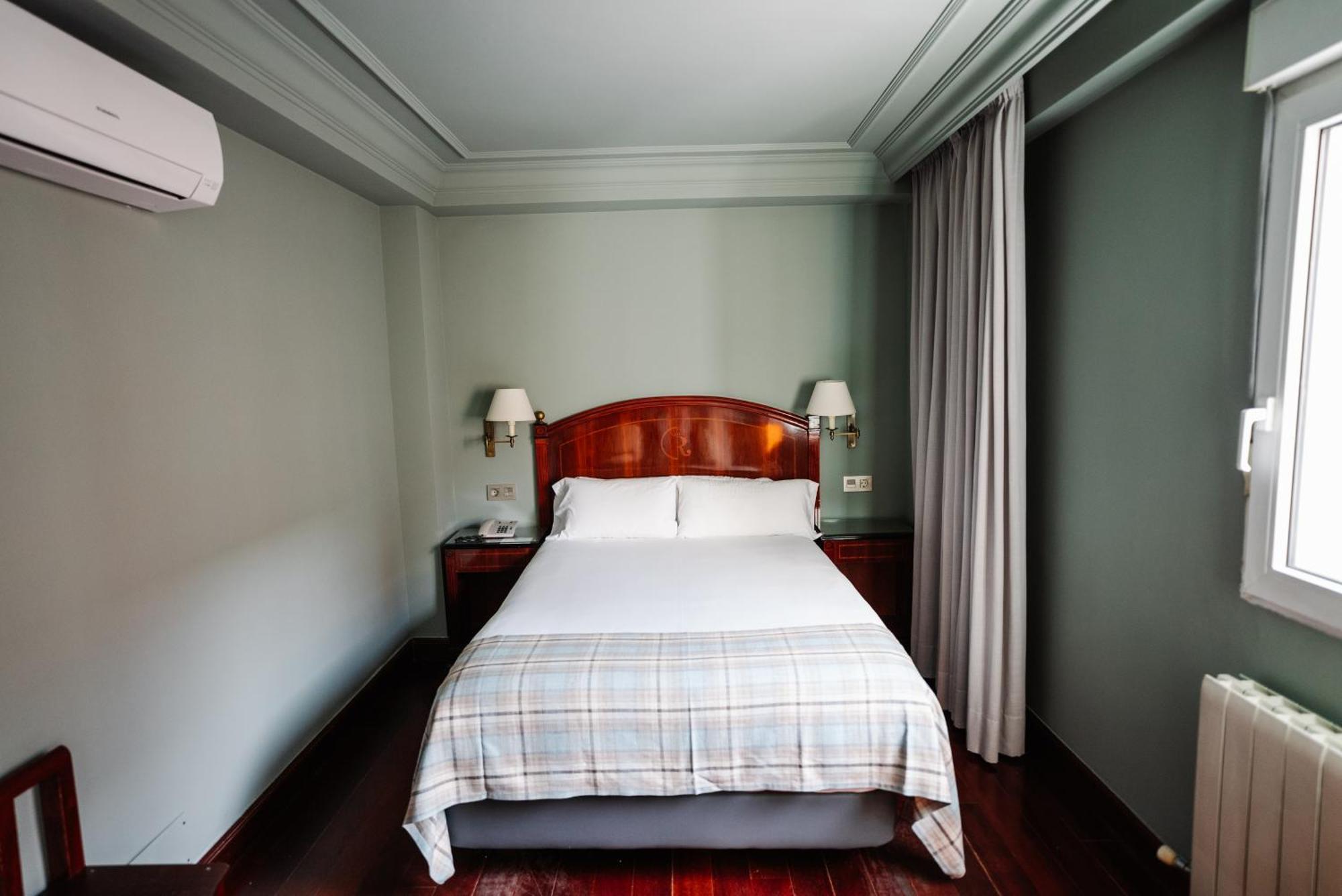 Rice Reyes Catolicos Hotel Burgo Екстериор снимка